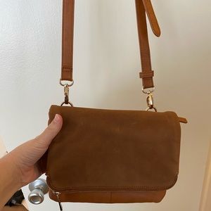 Cognac brown suede crossbody handbag!